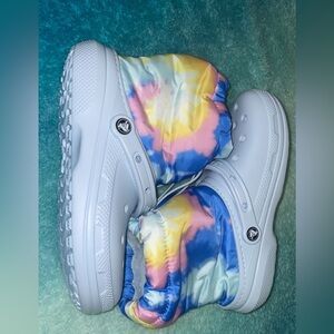 crocs